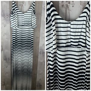 NWT Vici Love Tree black and white striped dress M